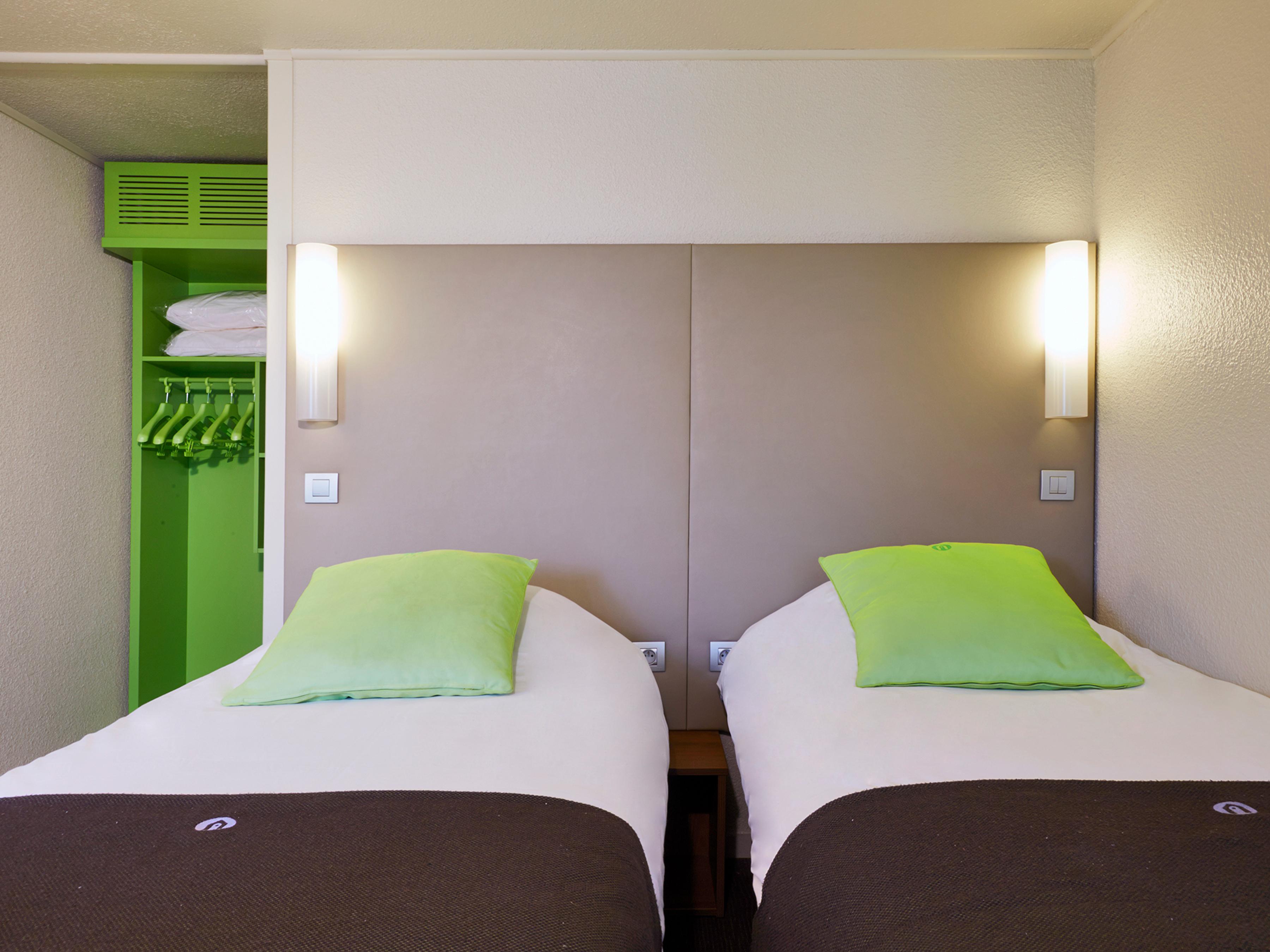 Campanile Annecy - Cran Gevrier Hotell Eksteriør bilde